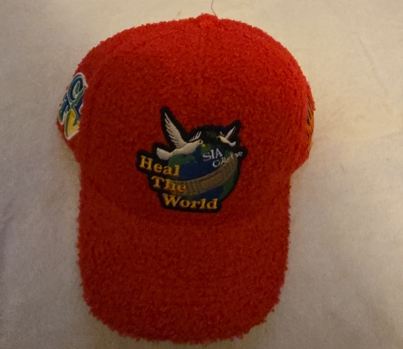 Siacollective Other - Red 'Heal The World' Cap